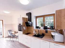 L Apartment II