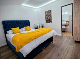 Family House Deva, hotel in Deva