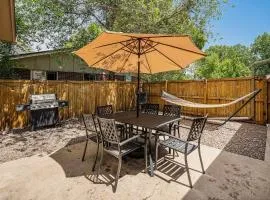 Colorado home near Red Rocks w fenced yard