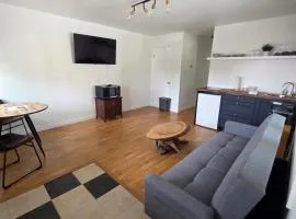 Hunts Point Beachside Suite #13