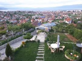 Vila Topalli, hotel v destinaci Pogradec