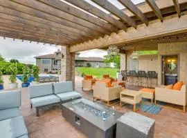 Outdoor Oasis Luxe Flat in Mt Horeb!