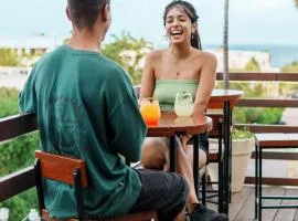 Maui Hostels Playa del Carmen