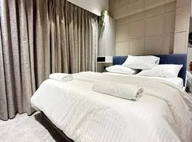 Blossom Exotica Luxury Stay