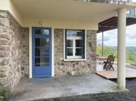 Apartment in Cuzy with Heated Pool, готель у місті Cuzy