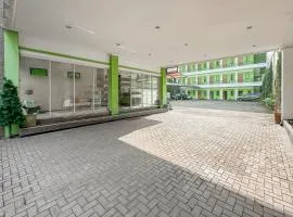 Hotel Cemara Hijau Mitra RedDoorz