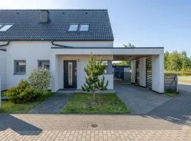 Holiday home, 3 bedrooms, private garden