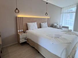 Chalé para 4 pessoas, hotel en Campina Grande do Sul