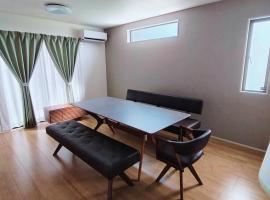 ジャングルの宿 Okinawa, vilă din Uruma