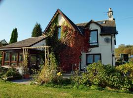 Achnabobane Farmhouse – hotel w mieście Spean Bridge