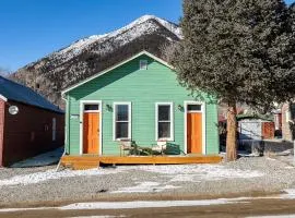 Mountain Cabin Getaway Near Twin Lakes