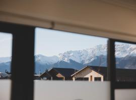 Modern Vista - Lake Hawea Holiday Home, hotel v destinaci Lake Hawea