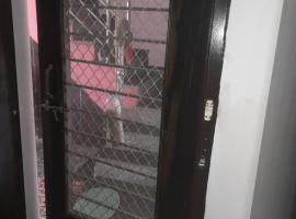 White house, hotel in Kota