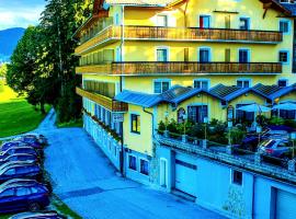 LiebesNesterl Bergwirt - Boutique Hotel, hotel en Köflach