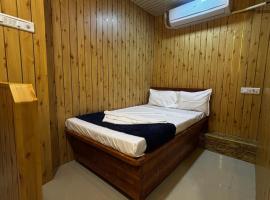 Pks hotel shahanai, Hotel in Kalyan