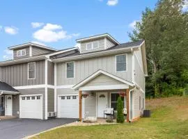 Cypress Willow Buyout by AvantStay 2 Home Buyout Sleeps 16
