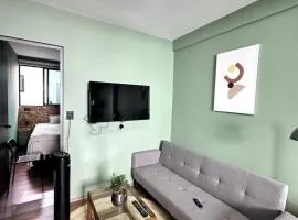 Calm & Classy Stay