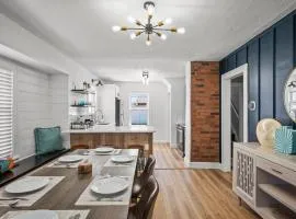 Amazing Parma Home King Bed Full Office Room
