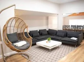Glamorous Ybor Home Near Downtown 3br