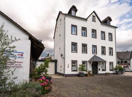 G&auml;stehaus Frevel、M&uuml;nstermaifeldのペット同伴可ホテル