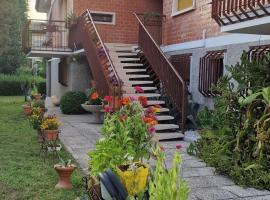 Villa Brazil B&B، مكان مبيت وإفطار في ليدو دي يسولو