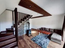 Villa Horizon - Stunning Mountain Views, Kuqishte