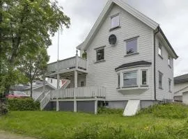 Big 2 Floors apartment, Perfect location and View