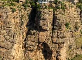 Kurdistan Canyon View Hotel