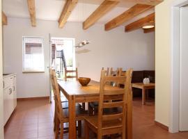 Farmstay Neuendorfkrug, Lütow、Lütowのホテル