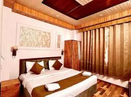 Hotel Harikund Manali