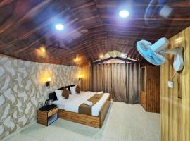 Crystal Hotel, hotel v destinaci Palchān