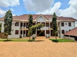 Naura Home Stay