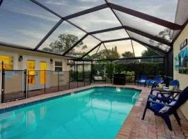 On Island! Private Pool Home-Walk to Great Beach!