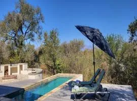 Luxury Villa with Heated Pool