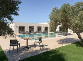 CaMa Villa, Pool, Landmark Views & Iconic Design, By ThinkVilla