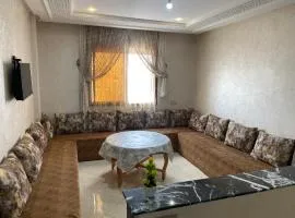 Appartement famillial au centre d'agadir Ouvert