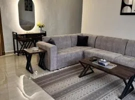 Luxury Apartment with 3 bed room