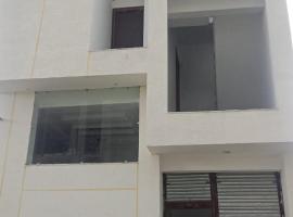 Hotal Yash Dham, hotell sihtkohas Chhatikara