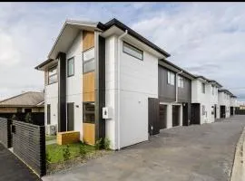 Two Bedrooms With Two Bathrooms