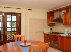 Apt. Heliconia Nº 5