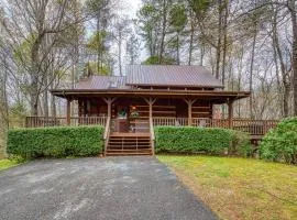 Fantastic Pet Friendly Cabin, Hot Tub, Fire Pit