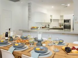 Amelia Rose Estate Heart of Lovedale Minutes to Wineries