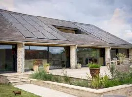 Bottom Yard Barn