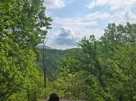 Hills Hideaway