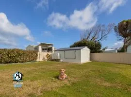 Shaka Seaside Retreat with Beach Access