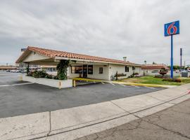 Motel 6 Manteca CA, Hotel in Manteca
