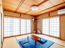 Denim Lodge Nest