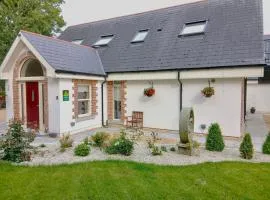 Delphi Lodge