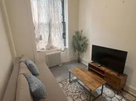 Prime Location Stylish Apartment