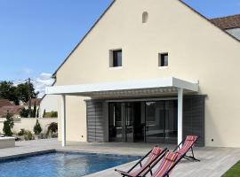 Les Hôtes des Maillets, hotel di Les Maillys